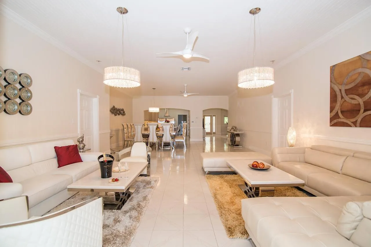 Sprat Bay Luxury Villa Half Way Pond Kajmán-szigetek